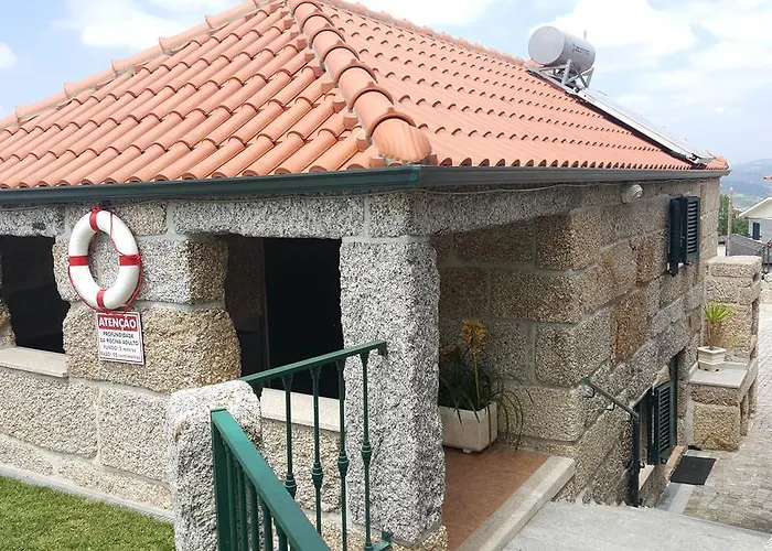 Alloggio per agriturismo Turismo Castelo De Gouveia Várzea Ovelha e Aliviada